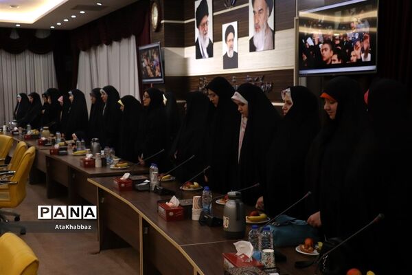 مراسم تکریم و معارفه مسئول انجمن  اسلامی دانش‌آموزان آذربایجان شرقی