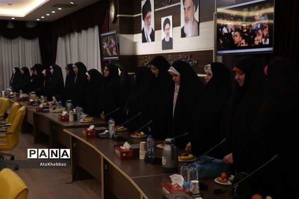 مراسم تکریم و معارفه مسئول انجمن  اسلامی دانش‌آموزان آذربایجان شرقی