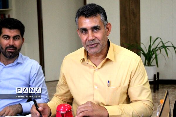 جلسه هم اندیشی معاونان پرورشی و تربیت‌بدنی شهرستان‌ها و مناطق آموزش و پرورش استان بوشهر