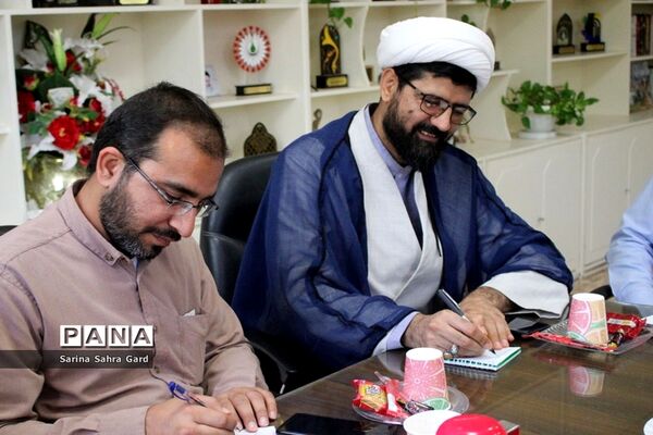 جلسه هم اندیشی معاونان پرورشی و تربیت‌بدنی شهرستان‌ها و مناطق آموزش و پرورش استان بوشهر