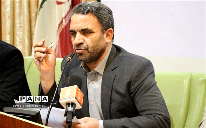۹۵ درصد مدارس غیردولتی از ظرفیت هوش مصنوعی بهره می‌برند