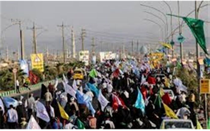 برپایی موکب سازمان دانش‌آموزی قم در مسیر پیاده‌روی عید غدیر