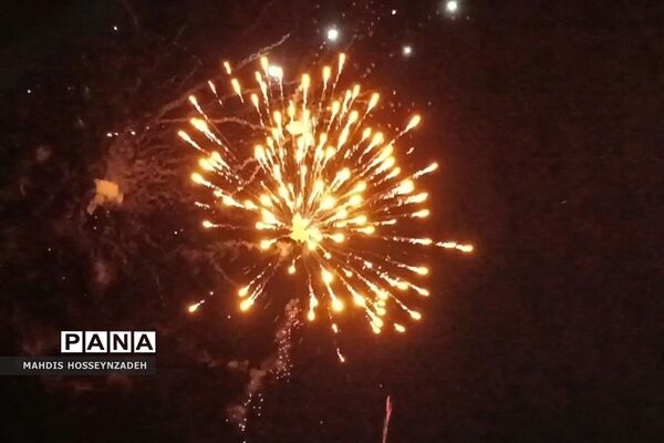 مراسم جشن خیابانی شب عید غدیر در مسجد امام حسن مجتبی(ع)