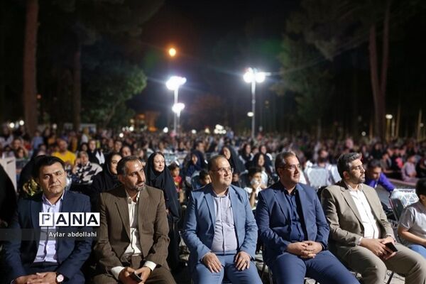 اختتامیه جشنواره تابستانی شهر در شهرستان‌قرچک