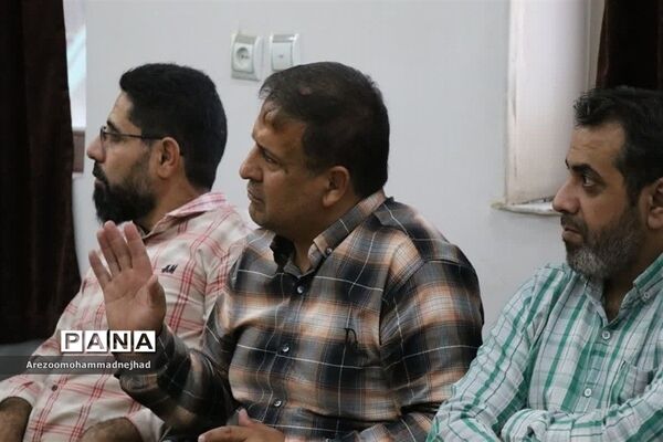 دیدار امام جمعه قرچک با مداحان نوجوان به‌مناسبت دهه امامت و ولایت