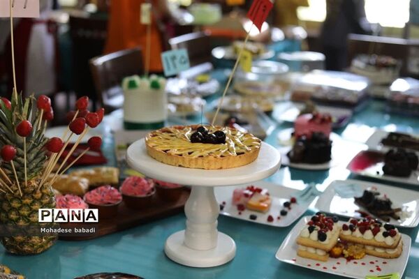 جشنواره بزرگ شیرینی غدیر در کانون فرهنگی- تربیتی قدس