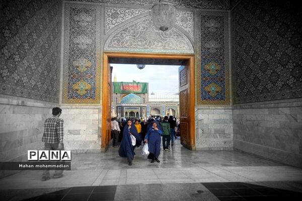 حس و حال حرم مطهر رضوی در بزرگترین عید شیعیان، غدیرخم