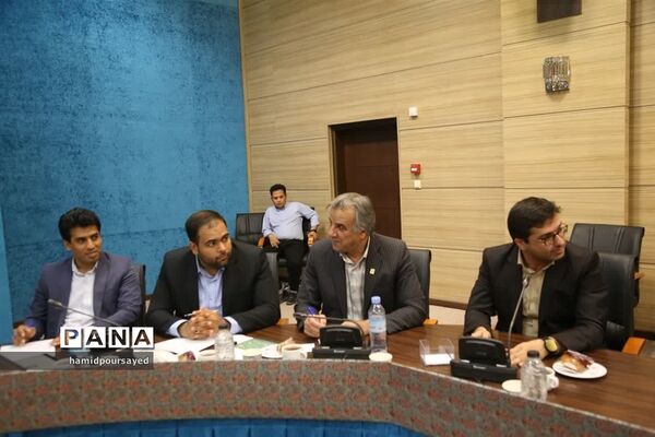 آمادگی احداث ۱۲ مدرسه به همت خیرین، صنعتگران و کارآفرینان شهرستان ابرکوه