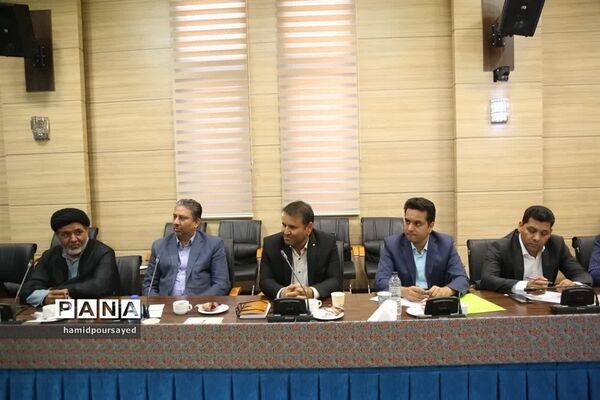 آمادگی احداث ۱۲ مدرسه به همت خیرین، صنعتگران و کارآفرینان شهرستان ابرکوه