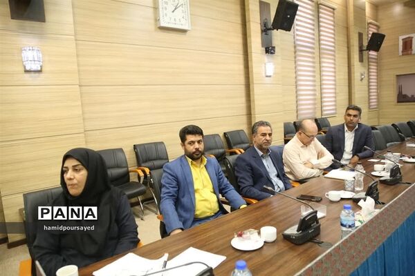 آمادگی احداث ۱۲ مدرسه به همت خیرین، صنعتگران و کارآفرینان شهرستان ابرکوه