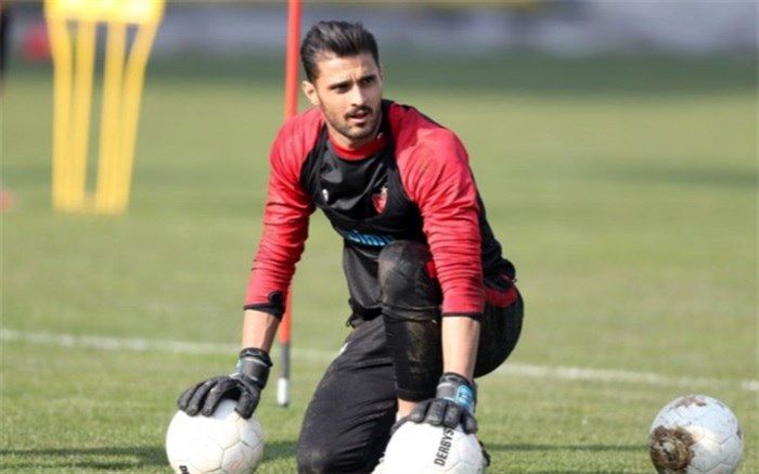 دروازه‌بان دوم پرسپولیس جدا شد