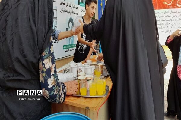 اقامه نماز جمعه در نور