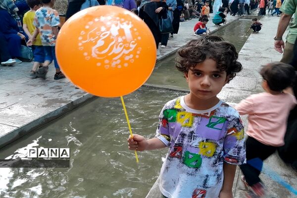 برگزاری جشن دهه امامت‌ و ولایت در اصفهان