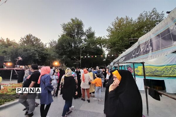 برگزاری جشن دهه امامت‌ و ولایت در اصفهان