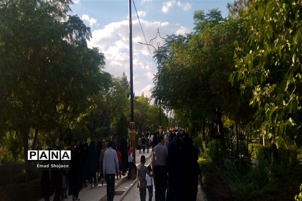 همایش بزرگ پیاده‌روی عید غدیرخم در کاشمر