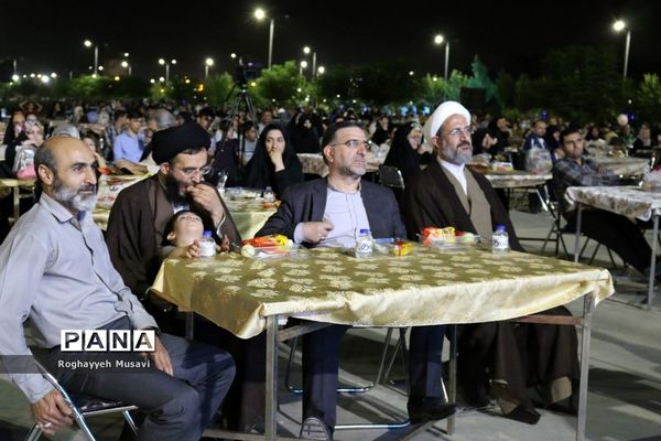 جشن‌ عید غدیر با حضور اساتید و دانشجویان دانشگاه قم
