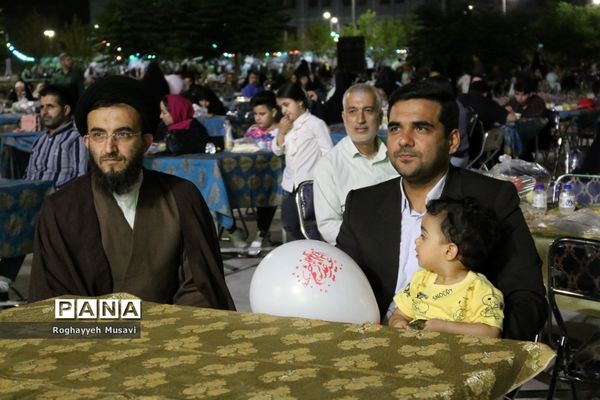 جشن‌ عید غدیر با حضور اساتید و دانشجویان دانشگاه قم