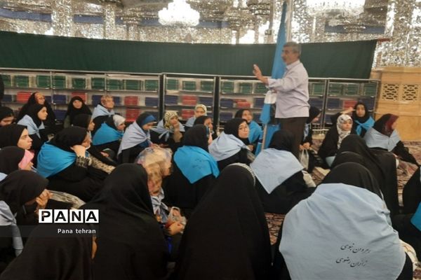 اعزام  دانش‌آموزان زیارت اولی شهر تهران به مشهد مقدس