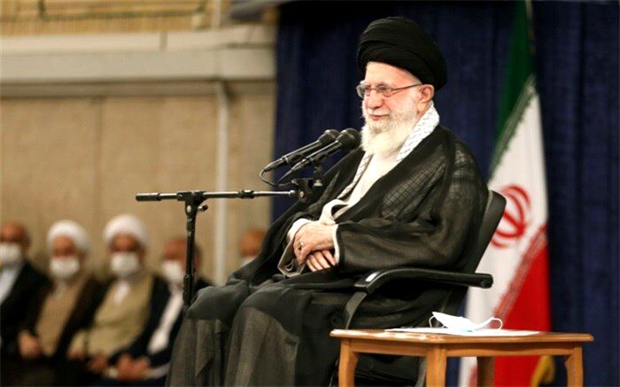 عنصر مجاهدت در کنار نگاه و کار علمی، تاثیر تبلیغ را تضمین می‌کند