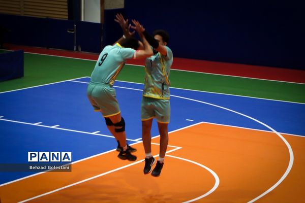 مسابقات والیبال فرهنگیان روز اول