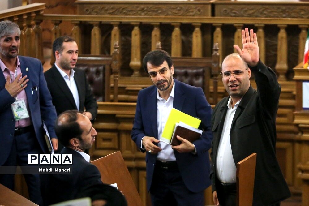 افتتاحیه یازدهمین دوره مجلس دانش‌آموزی/۳