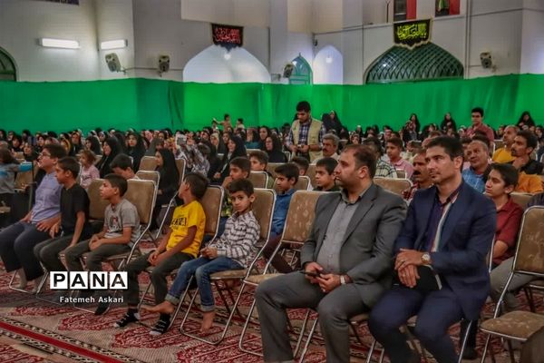 برگزاری محفل انس با قرآن کریم در مصلی قدس شهرستان تفت