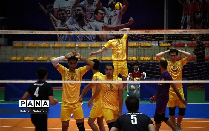 نتایج روز اول مسابقات والیبال فرهنگیان مشخص شد
