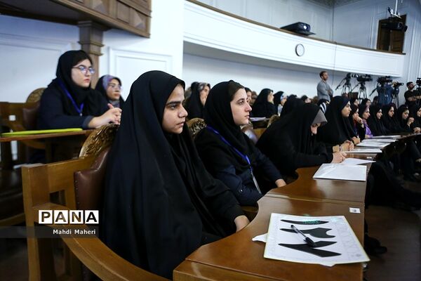 دومین روز یازدهمین دوره مجلس دانش‌آموزی