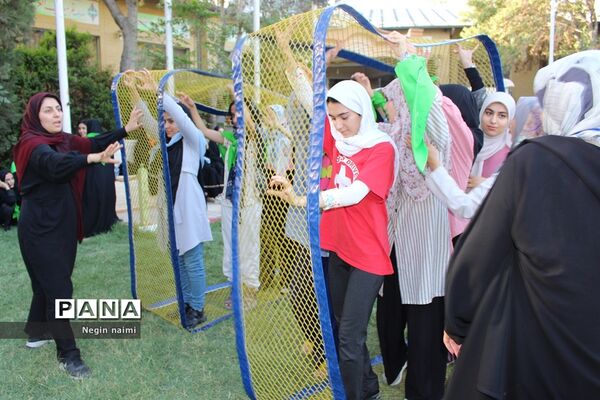 حضور پرشور دانش‌آموزان زیارت‌‌اولی استان کرمانشاه در اردوگاه ثامن‌الحجج مشهد