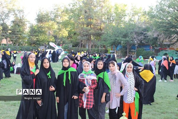 حضور پرشور دانش‌آموزان زیارت‌‌اولی استان کرمانشاه در اردوگاه ثامن‌الحجج مشهد