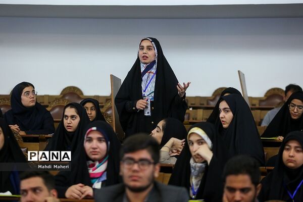 دومین روز یازدهمین دوره مجلس دانش‌آموزی-1