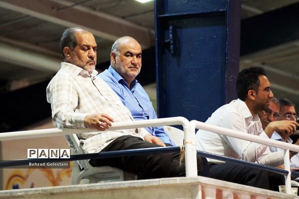 مسابقات والیبال فرهنگیان روز دوم