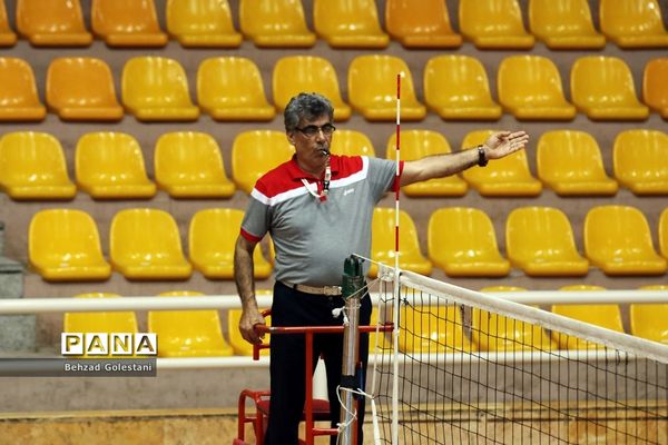 مسابقات والیبال فرهنگیان روز دوم