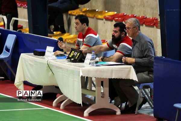 مسابقات والیبال فرهنگیان روز دوم