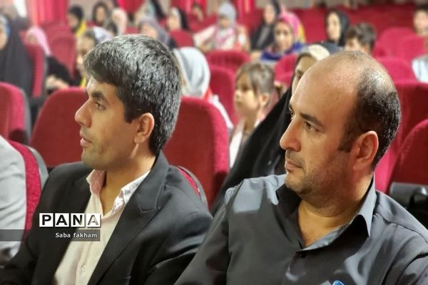 آیین افتتاحیه اوقات فراغت تابستانی ناحیه یک بهارستان