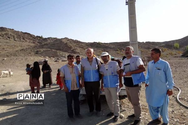 اعزام دانش‌آموزان زیارت اولی روستاهای محروم بشاگرد به مشهد مقدس