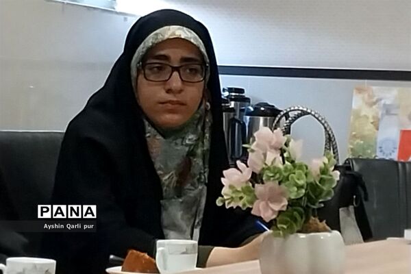 نشست هیات اندیشه‌ورز دانش‌آموزی سازمان دانش‌آموزی استان فارس