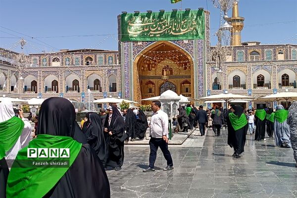 تشرف دانش‌آموزان زیارت اولی دختر کرمانشاه به حرم مطهر رضوی