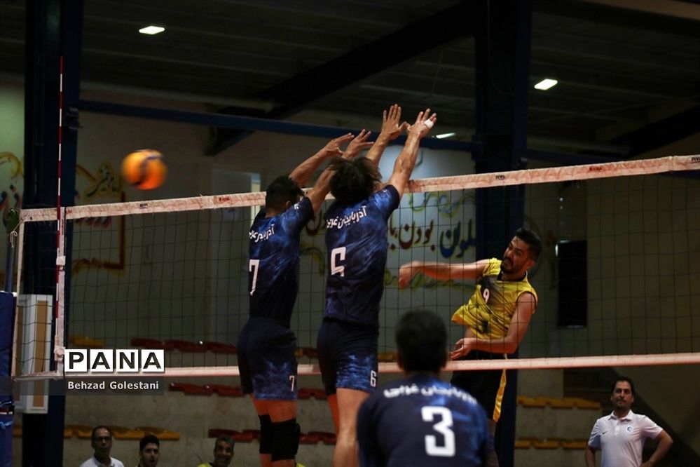 مسابقات والیبال فرهنگیان کشور مرحله یک هشتم نهایی - ارومیه