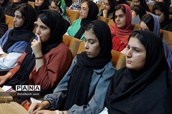 برگزاری کارگاه هدایت تحصیلی در شهرستان‌قرچک