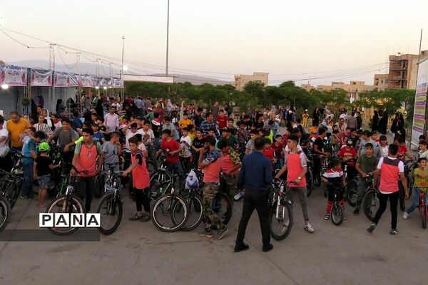 برگزاری همایش دوچرخه‌سواری در بوستان زیتون شهر قیامدشت