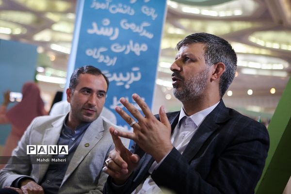 دومین روز نمایشگاه الف تا