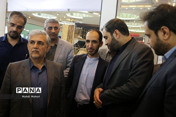 دومین روز نمایشگاه الف تا