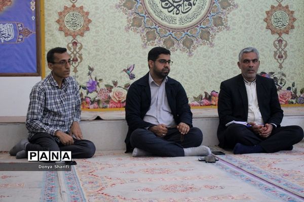 نشست تخصصی دانش‌آموزان نخبه و منتخب قرآنی استان بوشهر