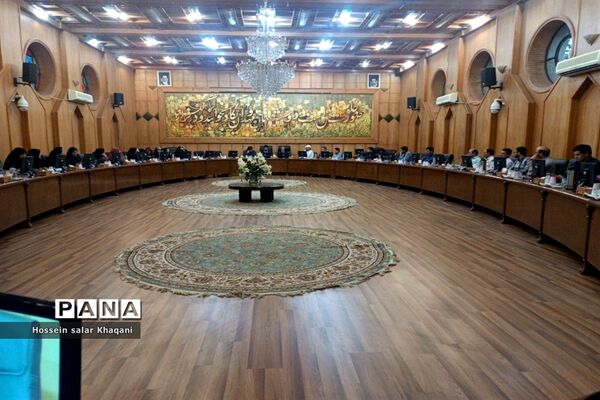 اعزام ۱۵۰ نفر از معلمان منتخب فارس به نمایشگاه بین‌المللی الفتا در تهران