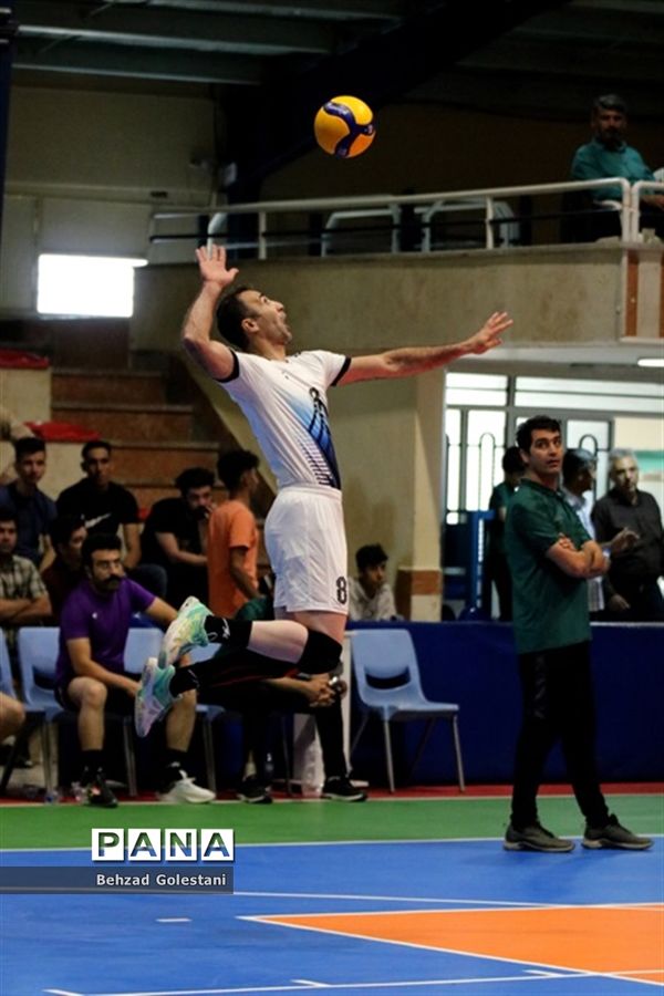 فینال مسابقات والیبال فرهنگیان کشور‌