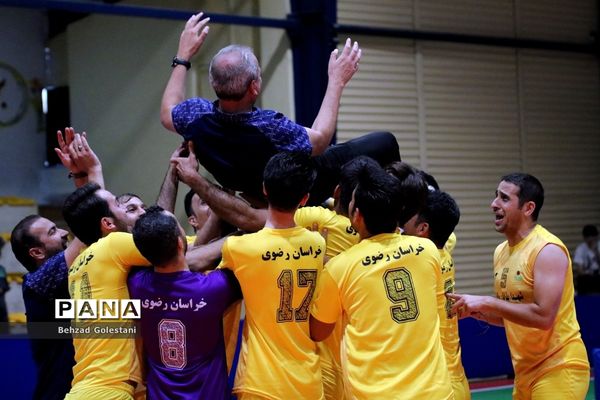 فینال مسابقات والیبال فرهنگیان کشور‌