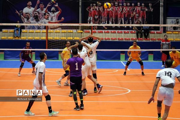 فینال مسابقات والیبال فرهنگیان کشور‌