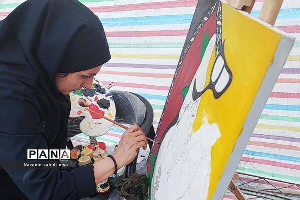برگزاری غرفه‌های عفاف و حجاب در رودهن