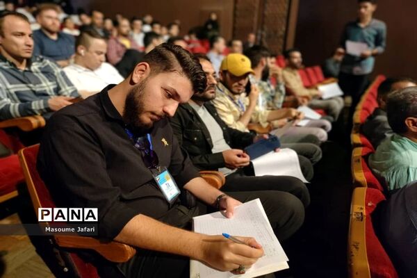 آغاز مسابقات دوازدهمین  جشنواره ملی سرود رضوی در بخش پسران